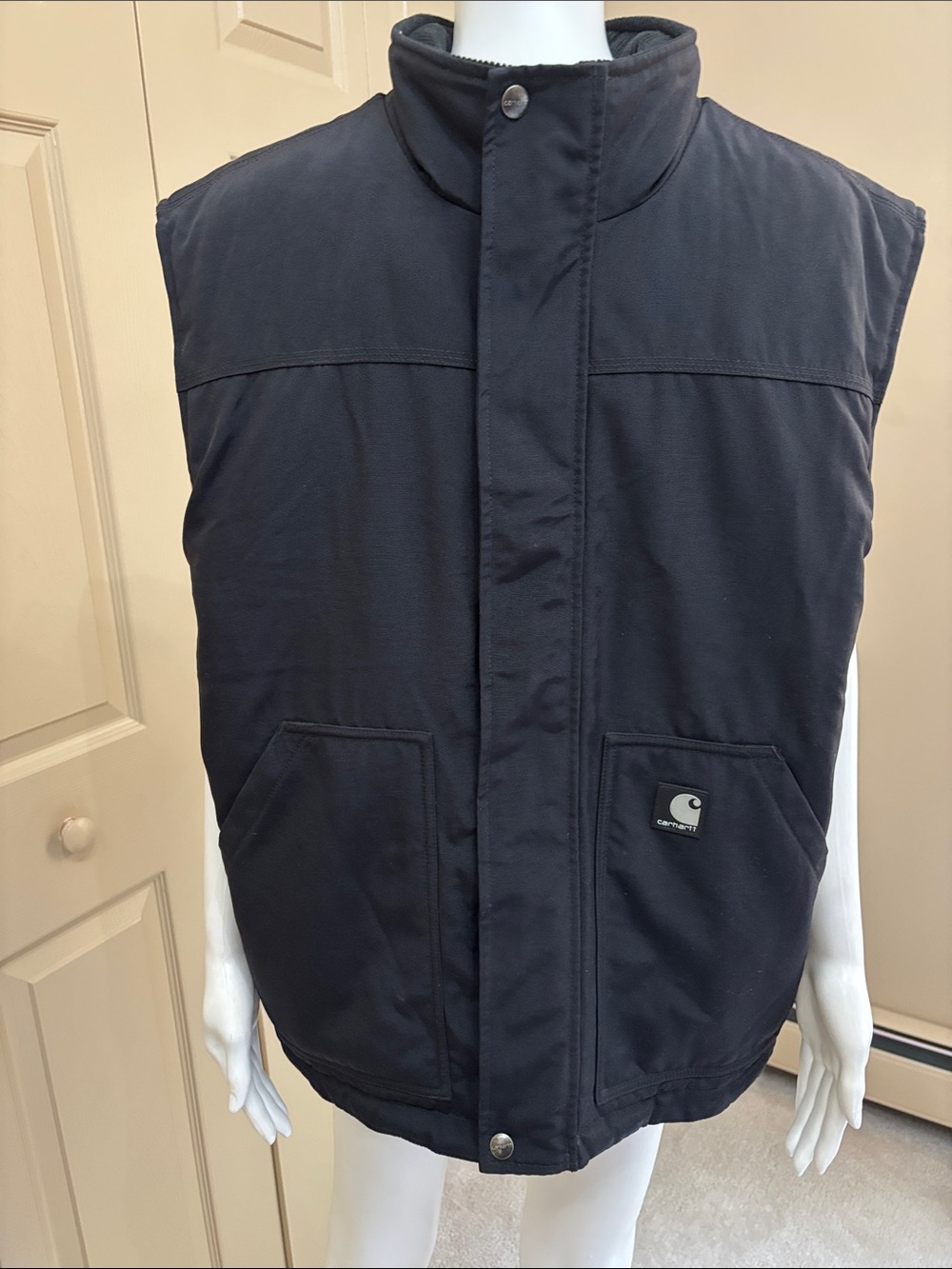 CARHARTT men’s Relaxed Fit Firm Duck Vest